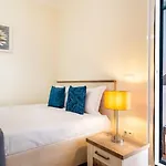 Guestready - Typical Experience In