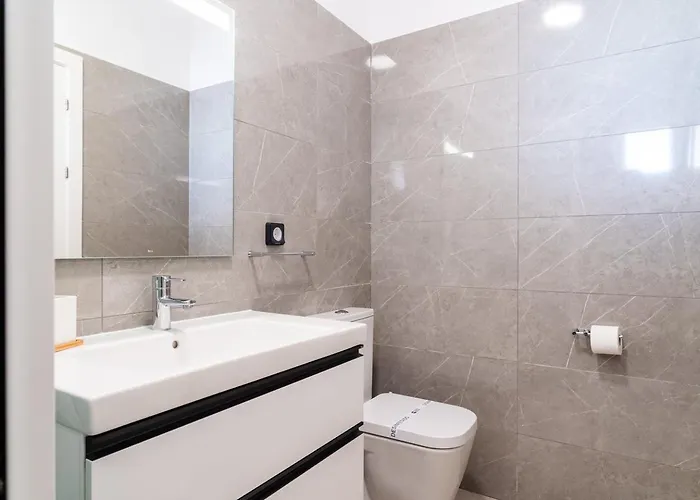 Guestready - Typical Experience In *