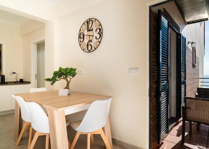 Guestready - Typical Experience In Φουνκάλ